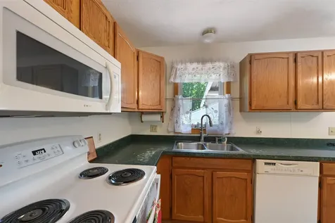 37 Adams Street St. Albans City VT 05478