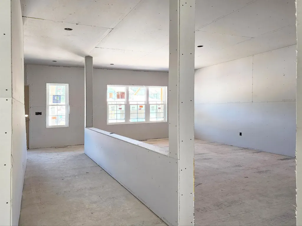 2 Campbell Way Windham NH 03087