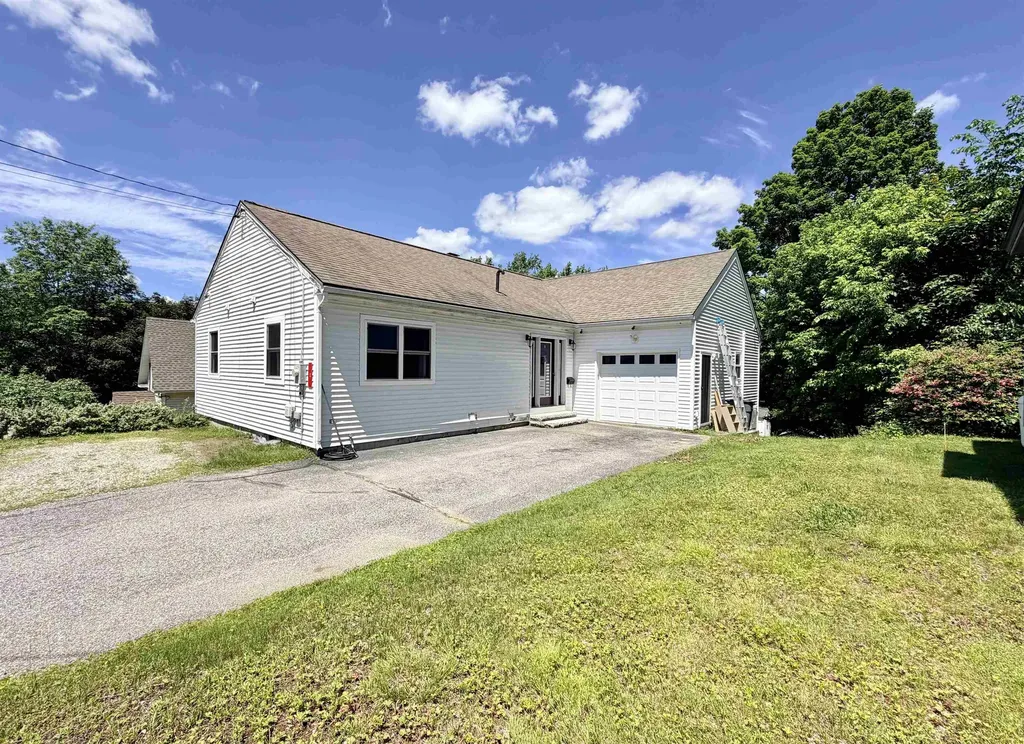 3 Victory Drive Newport NH 03773
