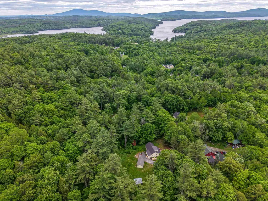 136 Prospect Hill Road Sunapee NH 03782