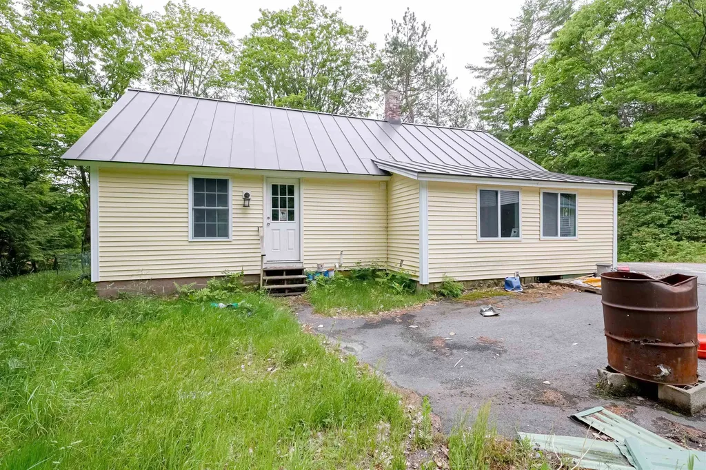 136 Prospect Hill Road Sunapee NH 03782