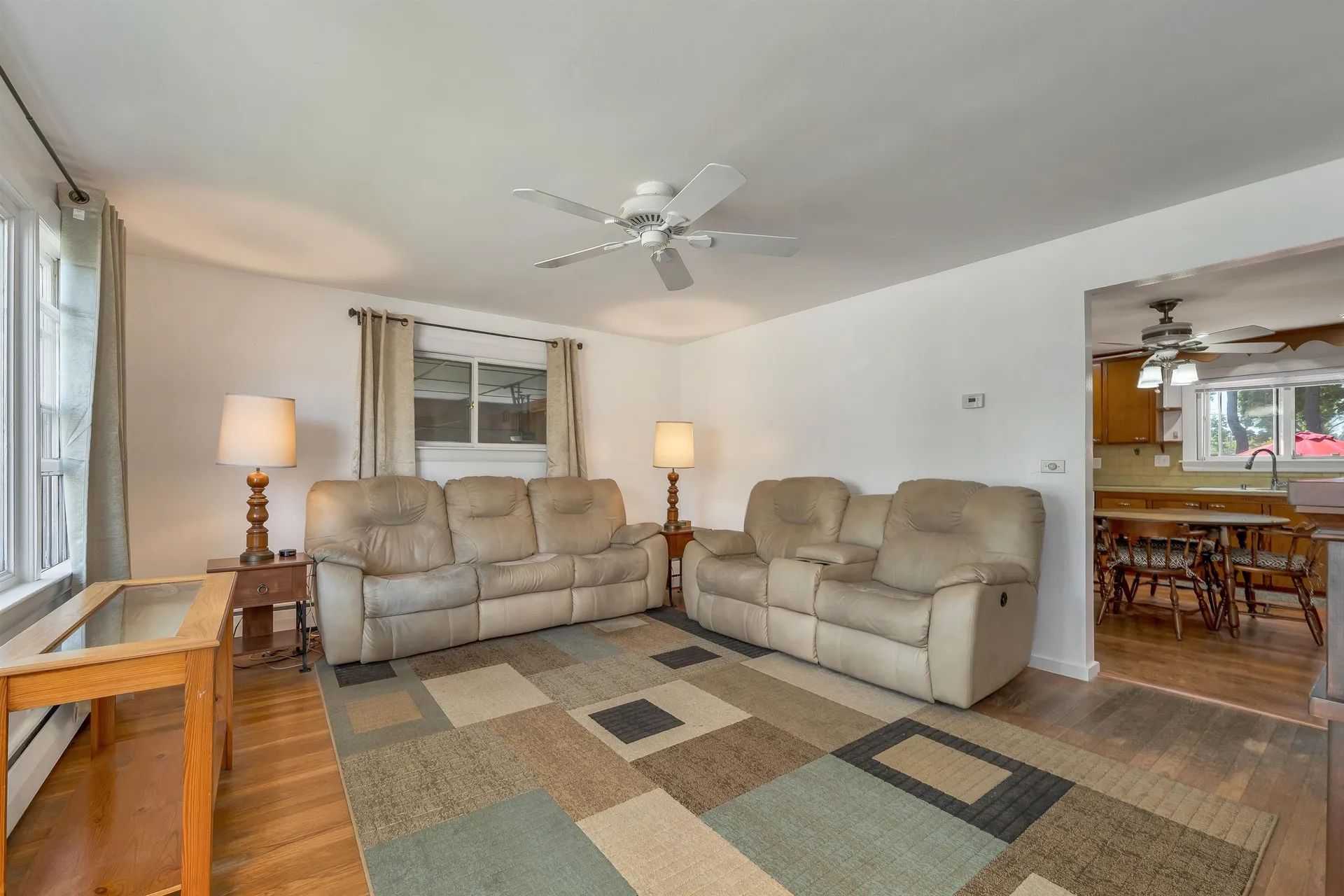 21 Acton Street Nashua NH 03060