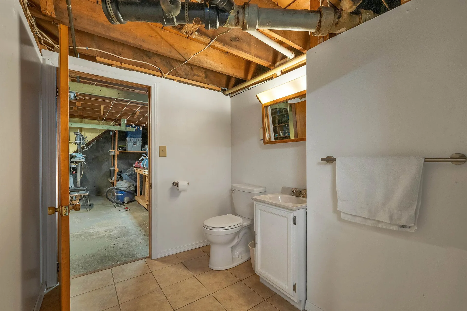 21 Acton Street Nashua NH 03060