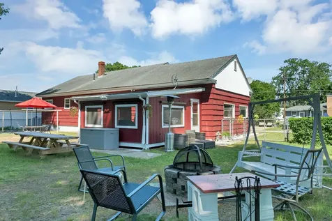 21 Acton Street Nashua NH 03060