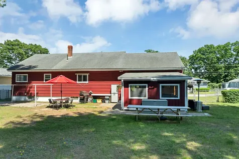 21 Acton Street Nashua NH 03060
