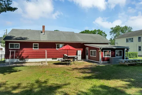 21 Acton Street Nashua NH 03060