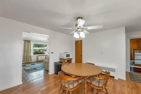 21 Acton Street Nashua NH 03060