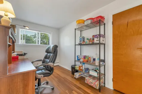 21 Acton Street Nashua NH 03060