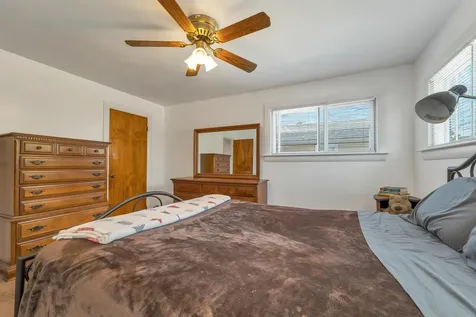 21 Acton Street Nashua NH 03060