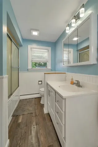 21 Acton Street Nashua NH 03060