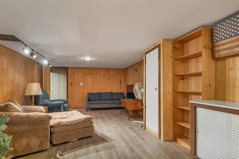 21 Acton Street Nashua NH 03060