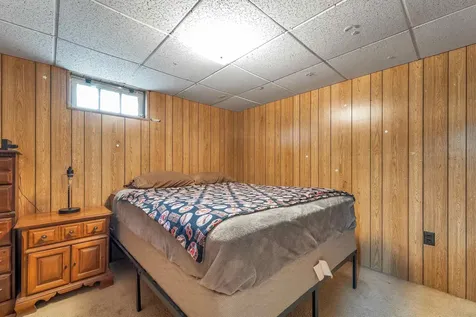 21 Acton Street Nashua NH 03060