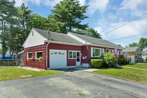 21 Acton Street Nashua NH 03060