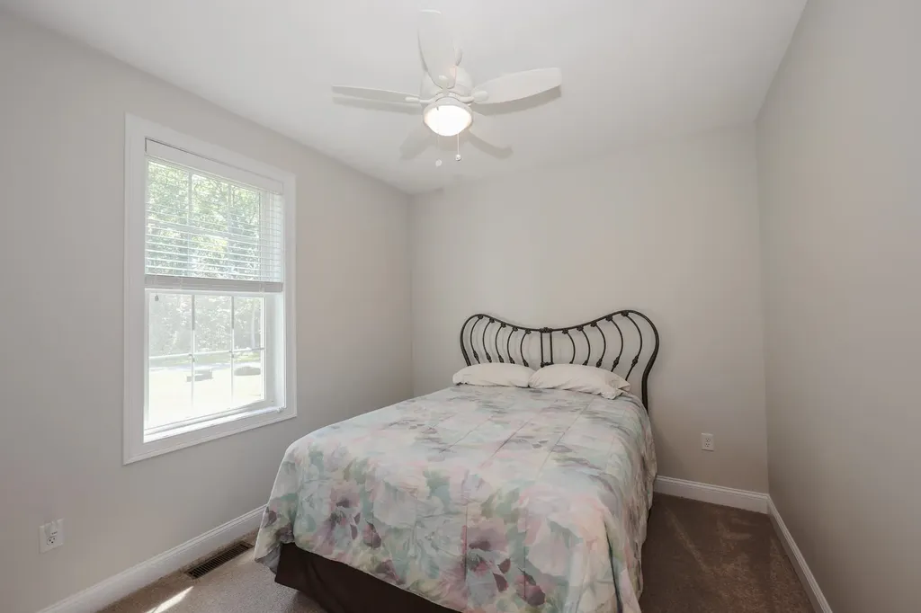 145 Clement Road Pelham NH 03076