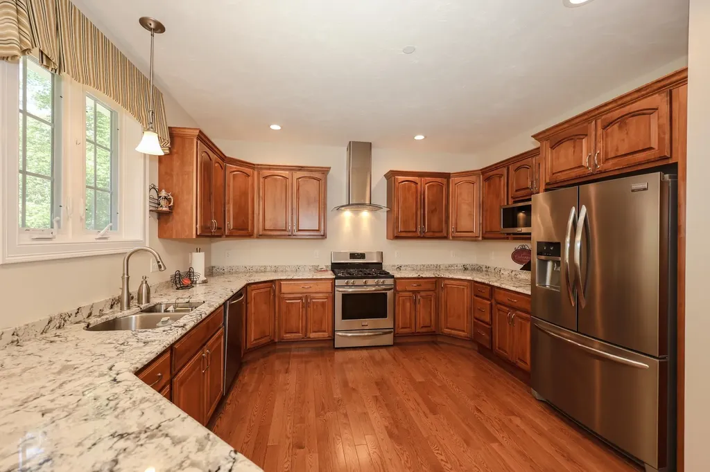 145 Clement Road Pelham NH 03076