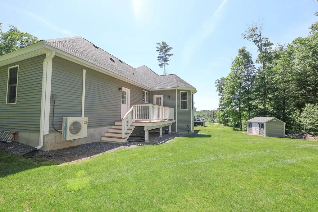 145 Clement Road Pelham NH 03076