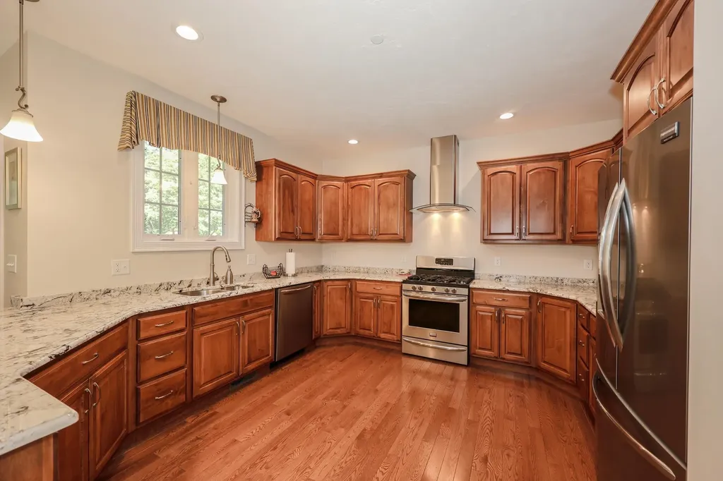 145 Clement Road Pelham NH 03076