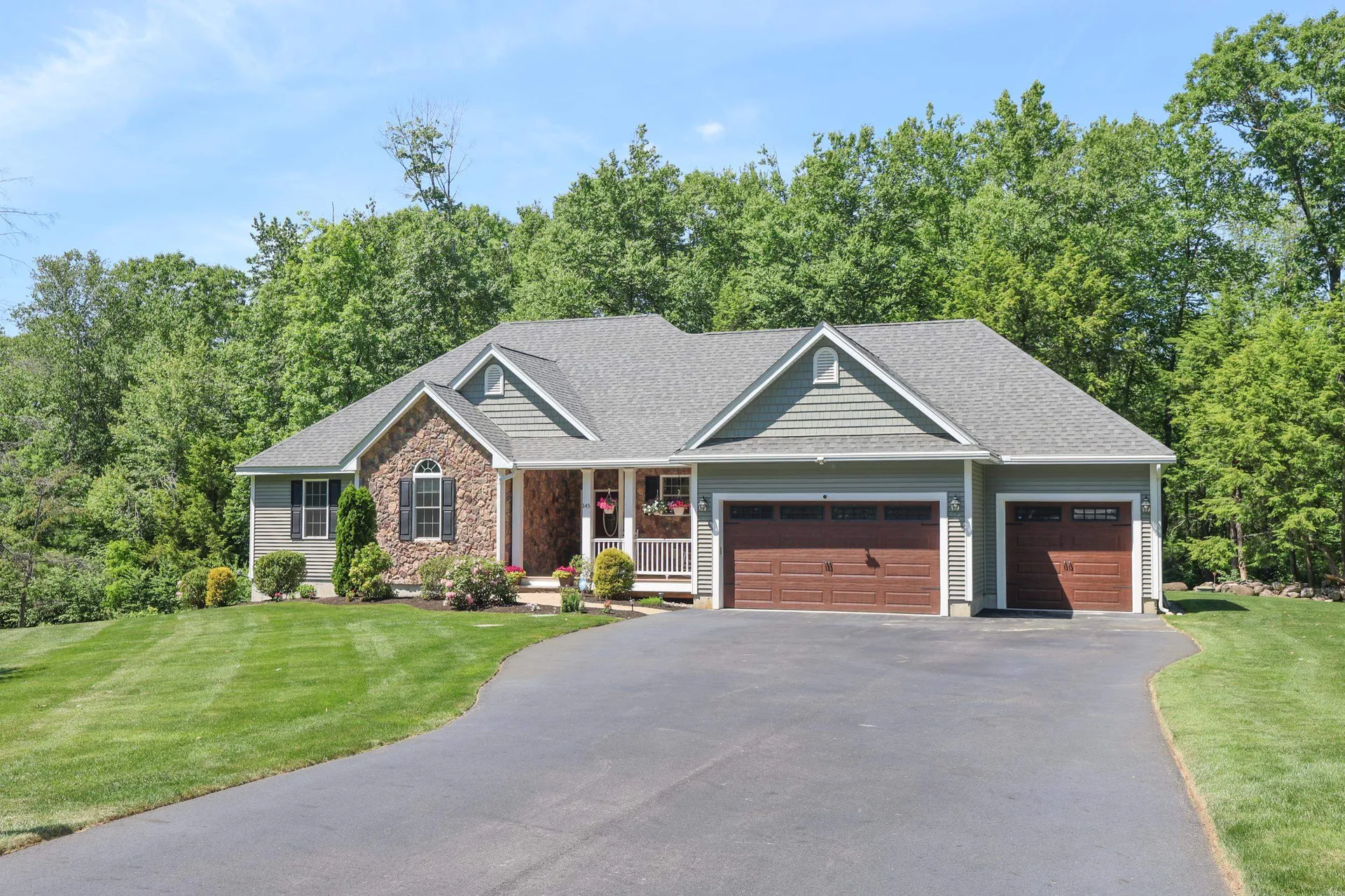 145 Clement Road Pelham NH 03076