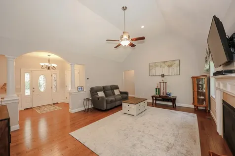 145 Clement Road Pelham NH 03076