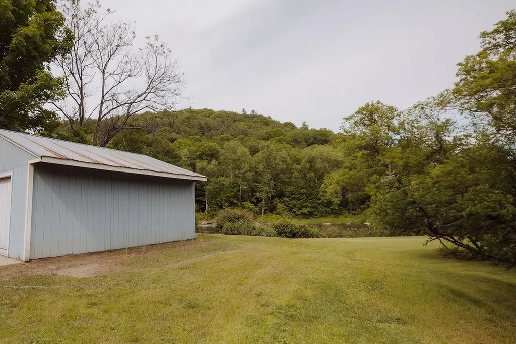 195 River Street Bethel VT 05032