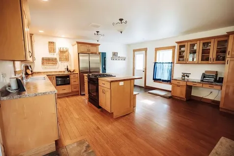 195 River Street Bethel VT 05032