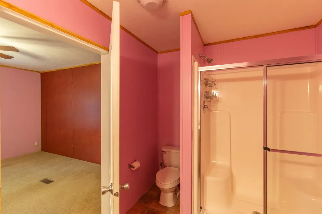 38 Bookholz Way Tamworth NH 03886