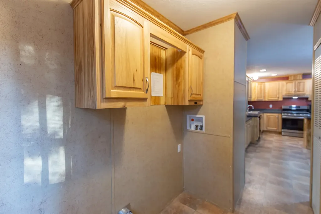 38 Bookholz Way Tamworth NH 03886