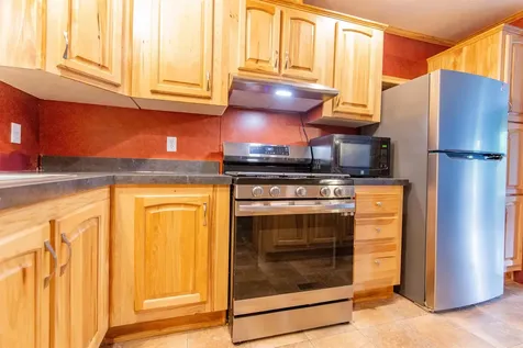 38 Bookholz Way Tamworth NH 03886
