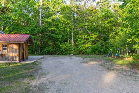 38 Bookholz Way Tamworth NH 03886