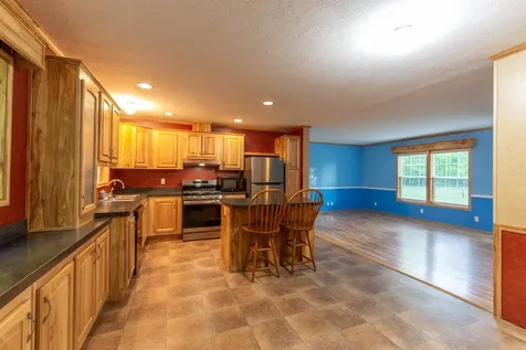 38 Bookholz Way Tamworth NH 03886