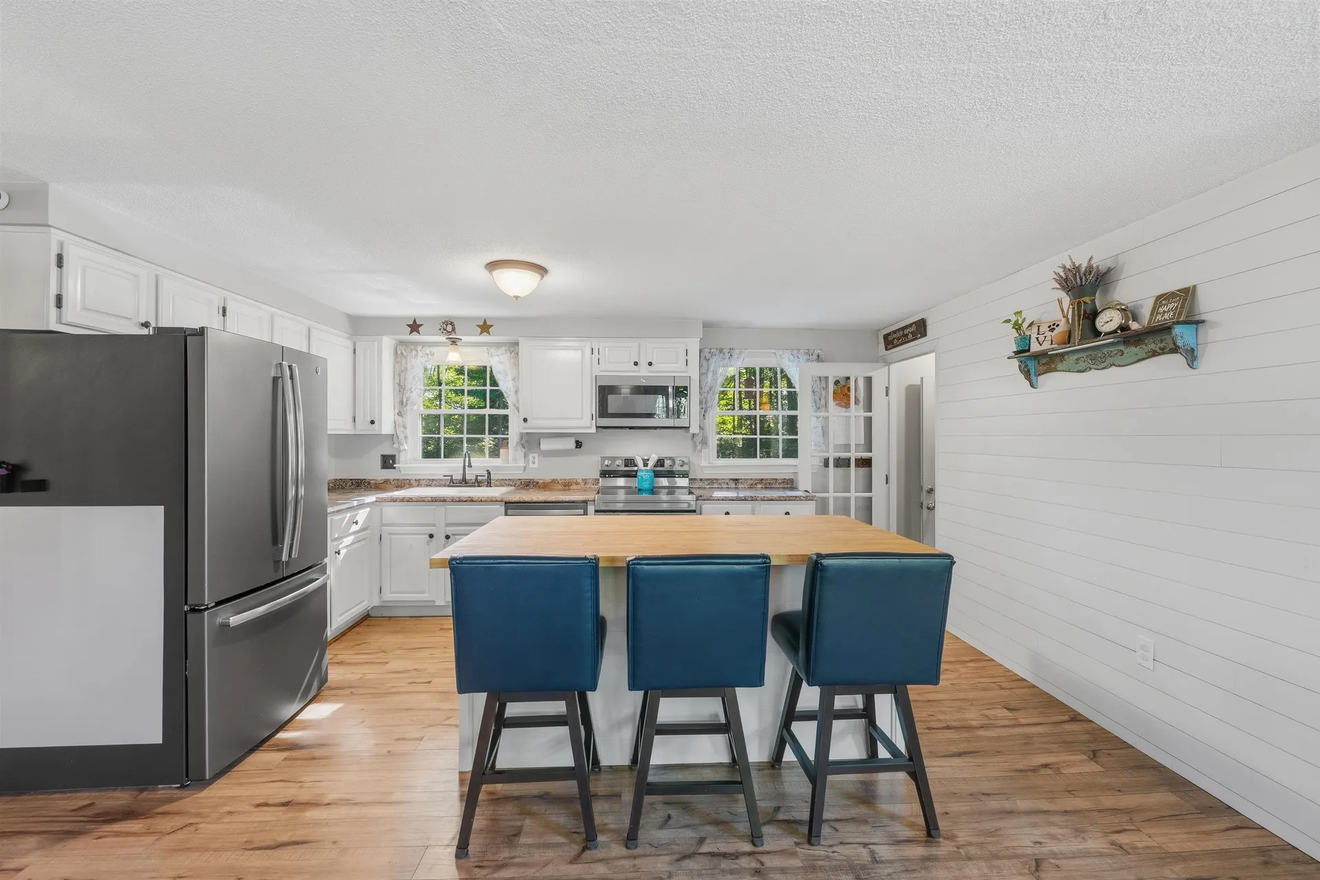 85 Belmont Drive Merrimack NH 03054