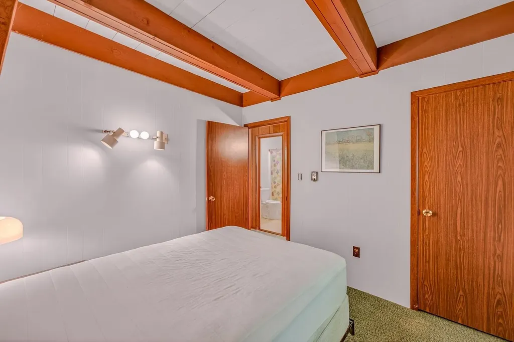 307 Swiftwater Circle Haverhill NH 03785