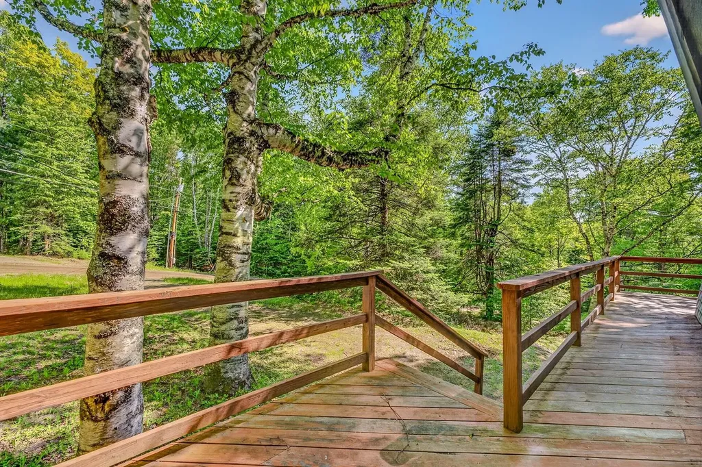 307 Swiftwater Circle Haverhill NH 03785