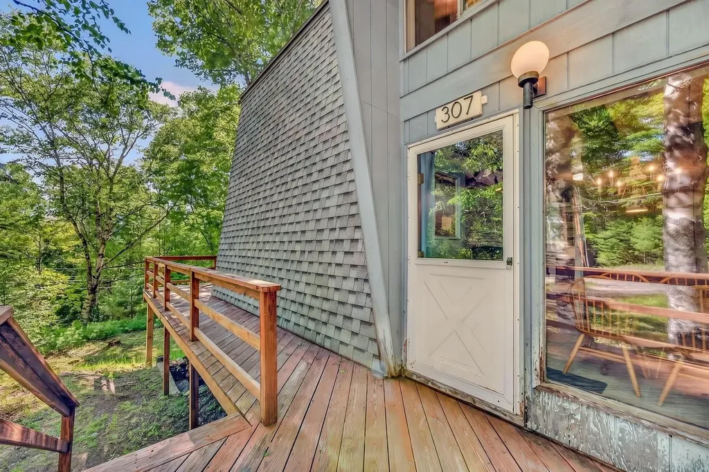 307 Swiftwater Circle Haverhill NH 03785