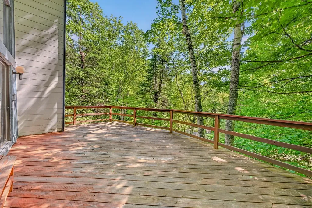 307 Swiftwater Circle Haverhill NH 03785