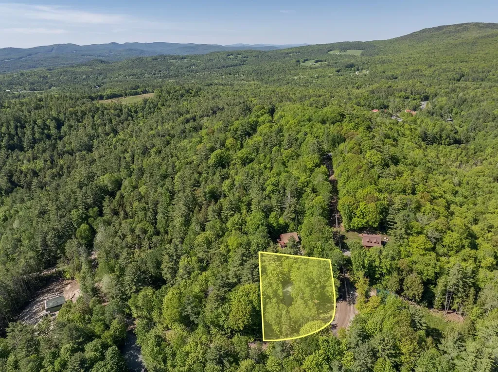 307 Swiftwater Circle Haverhill NH 03785