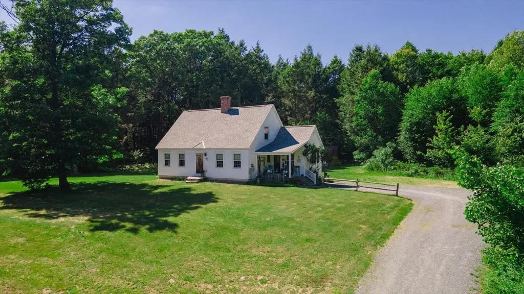 152 Old Chesterfield Road Winchester NH 03470