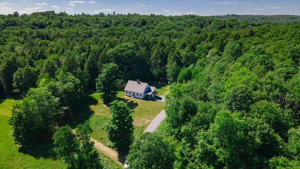 152 Old Chesterfield Road Winchester NH 03470