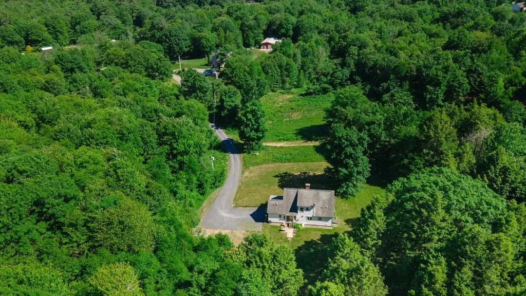 152 Old Chesterfield Road Winchester NH 03470