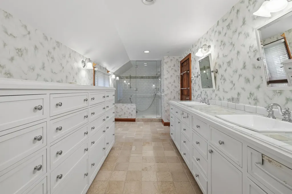 335 Oak Hill Road Springfield NH 03284