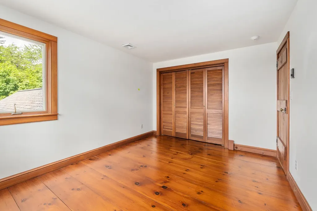 335 Oak Hill Road Springfield NH 03284