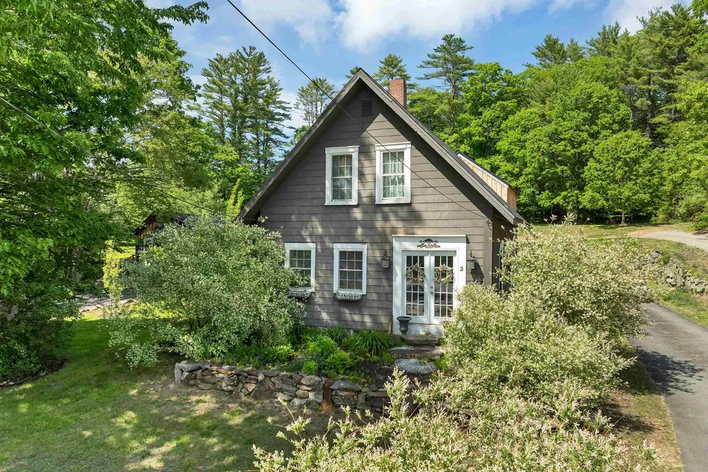 3-5 Firehouse Lane New Hampton NH 03256