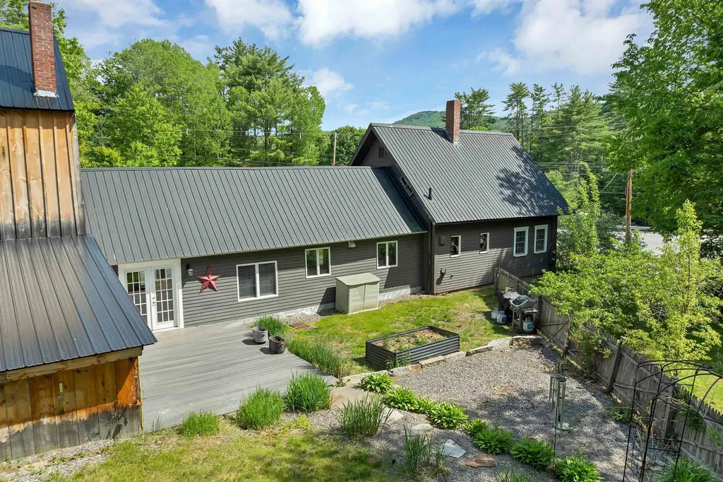 3-5 Firehouse Lane New Hampton NH 03256