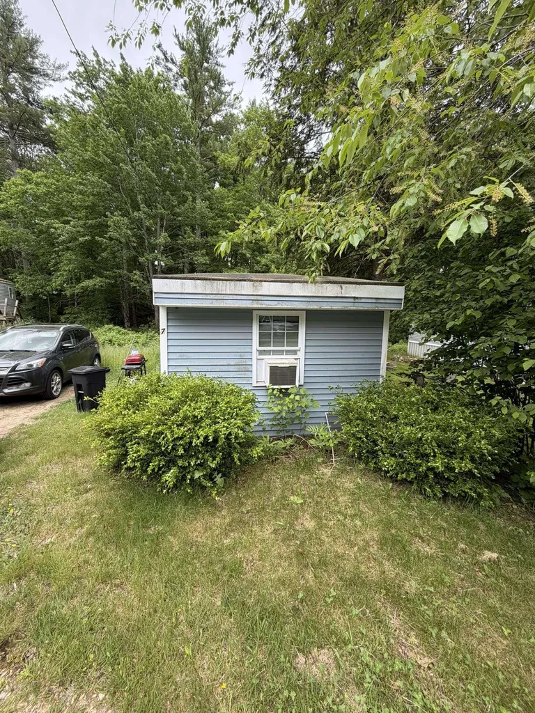 7 Monroe Avenue Allenstown NH 03275