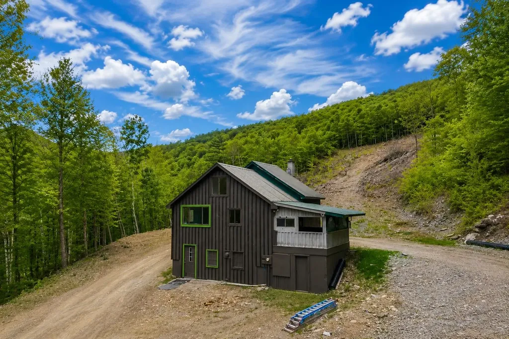 2650 Rupert Road Sandgate VT 05250
