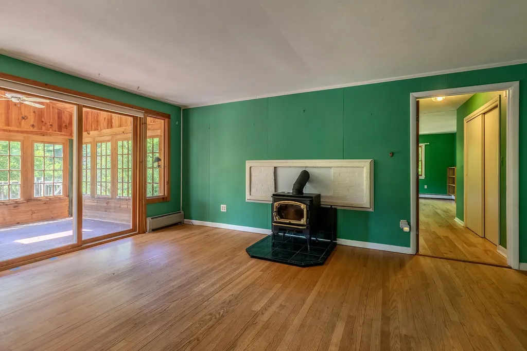 1111 Old Depot Road Shaftsbury VT 05262
