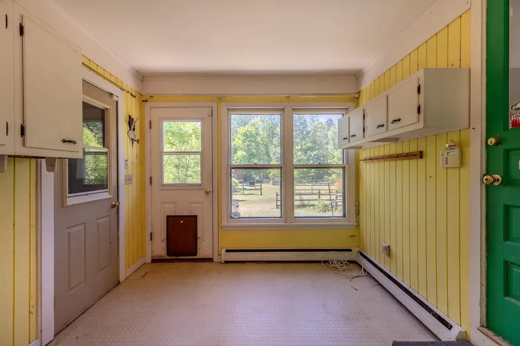 1111 Old Depot Road Shaftsbury VT 05262