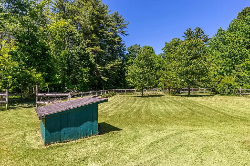 1111 Old Depot Road Shaftsbury VT 05262