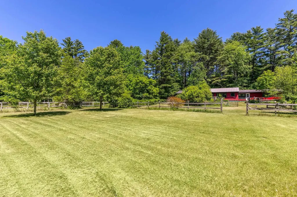 1111 Old Depot Road Shaftsbury VT 05262