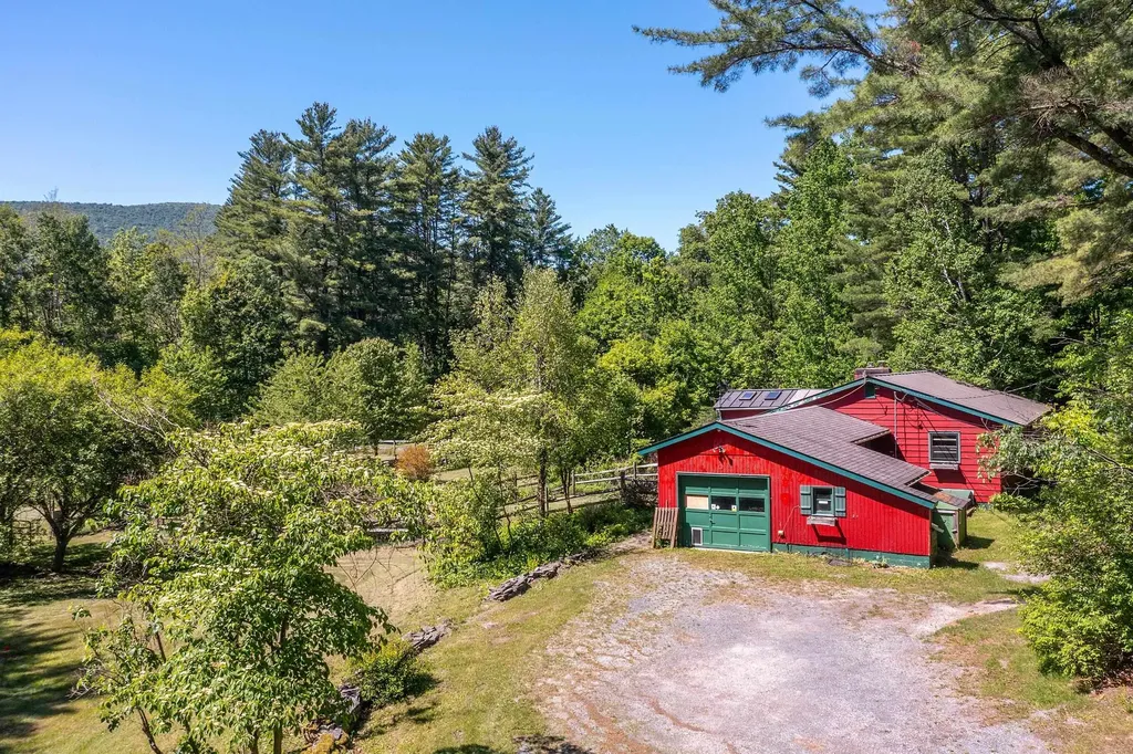 1111 Old Depot Road Shaftsbury VT 05262